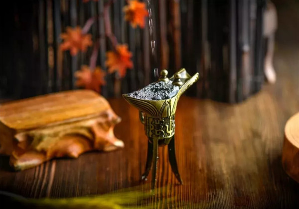 中秋酒禮丨月已滿，杯莫空，佳節(jié)有酒萬(wàn)事足！36.jpg